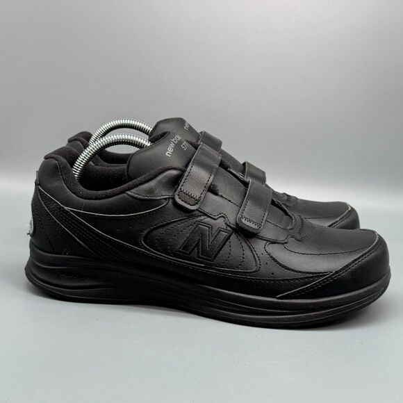 New Balance 577 Men's 9 Black Leather Walking Sneakers Hook & Loop Low Top - Picture 1 of 9